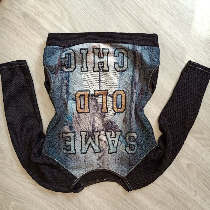 Bluzka z cyrkoniami  38