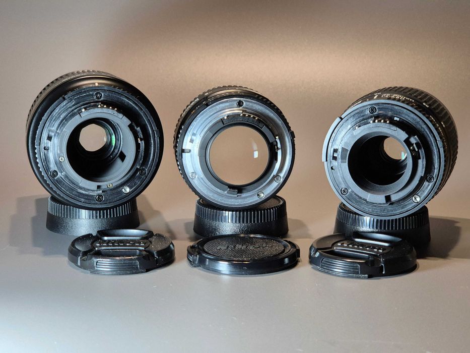 Nikon F-601 SLR  + 3 Objectivas Nikon ( 50mm + 35-80mm + 80-200mm )