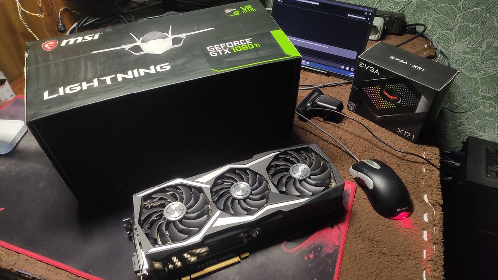 > Рідкісна відеокарта > GTX 1080ti > MSI Lightning < 11GB {_обслуговувалась на стрімах_} фото/відео є