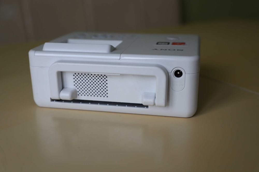 Портативний принтер Sony DPP-FP65