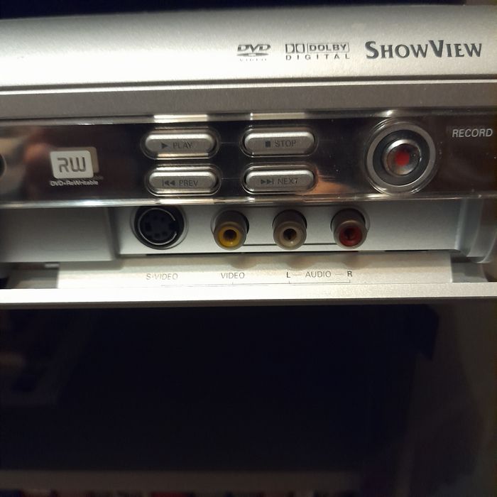 DVD рекордер PHILIPS