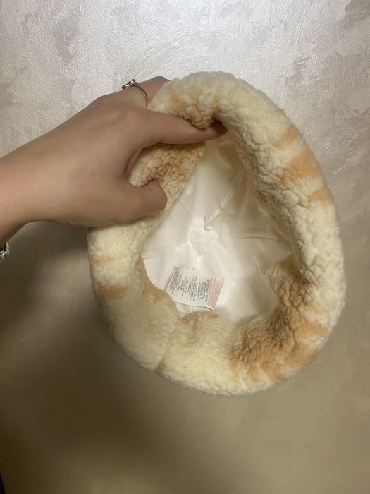 Шапка в ідеальному стані