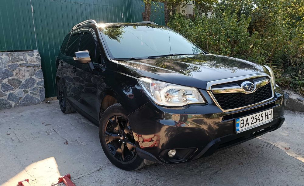 Subaru Forester 2014 official