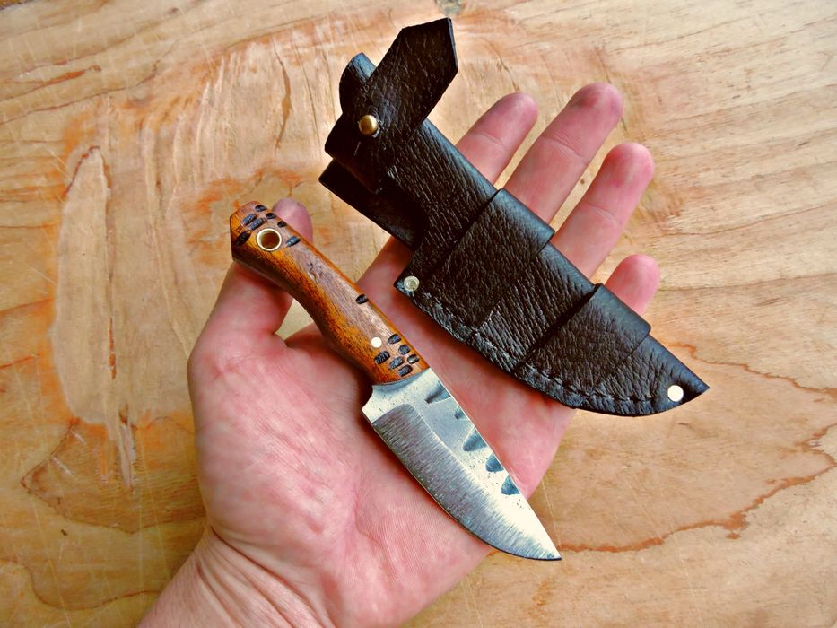 Neck Bieszczadzki Zakapior Amazoque Nóż Ręcznie Robiony