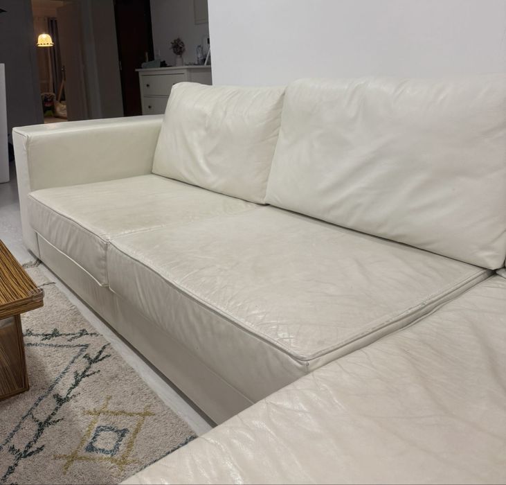 Sofá Grande - Chaise Loung - Pele Branca - Laskasas