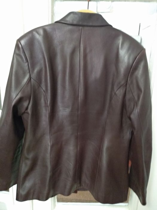 Пиджак(жакет) кожанный.