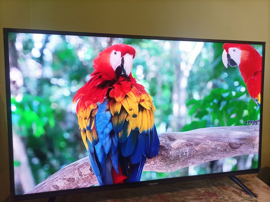 Smart телевізор Hisense 40 дюймів