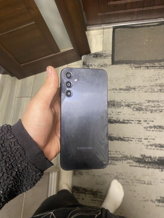 продам samsung a 24