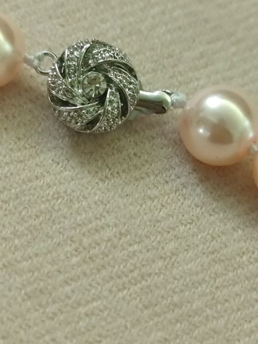 Perły naszyjnik róż _styl old money