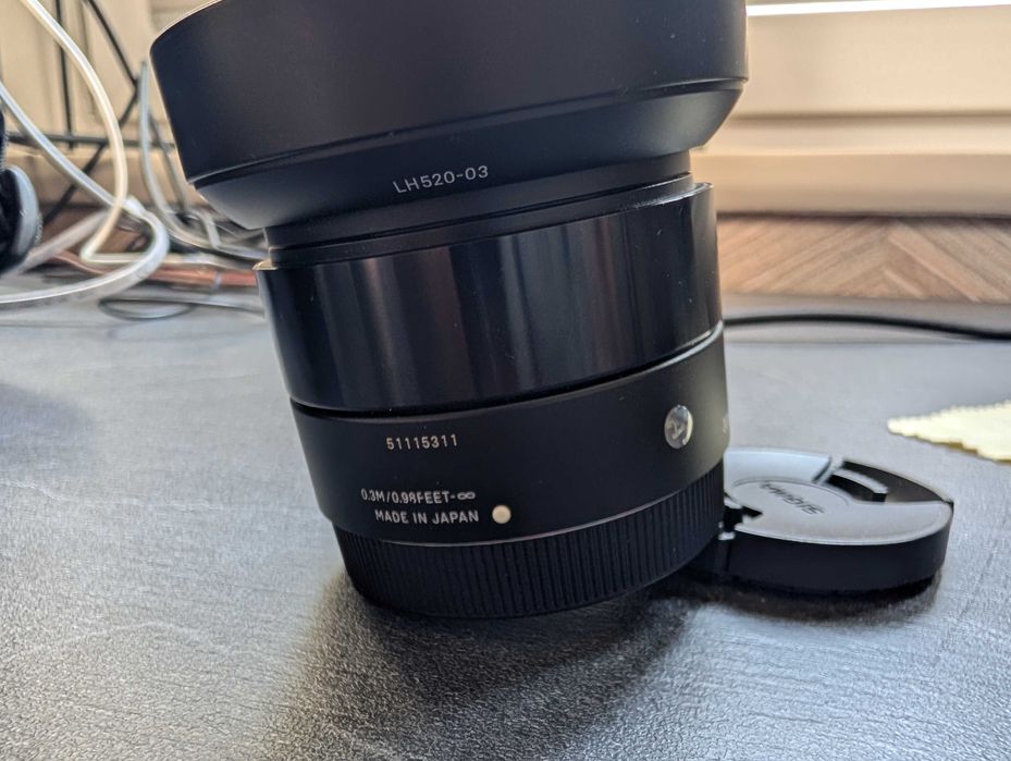 Sigma 30mm f/2.8 DN Art (Sony E) – Stan Idealny, Komplet