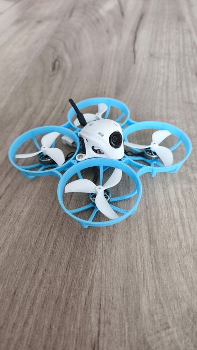 Sprzedam dron BetaFPV Meteor75 Pro