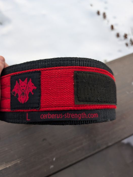 Тришаровий пояс для станової тяги Cerberus

Strength