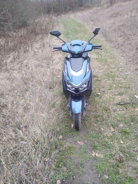 Електроскутер  Maxxter leon 2500W