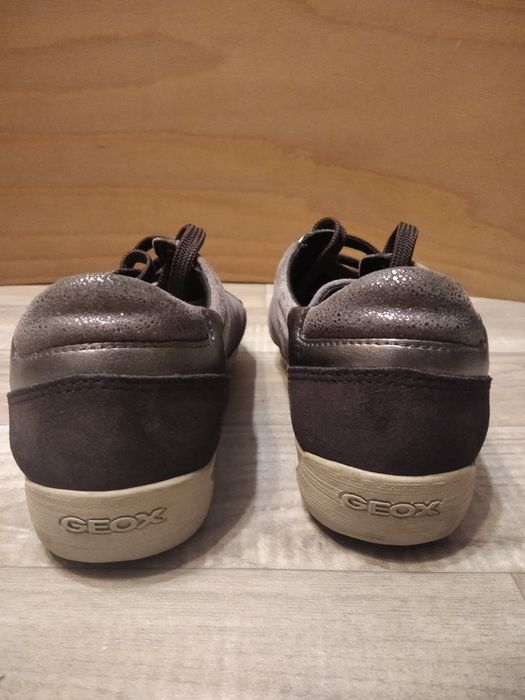 Sneakersy Geox Respira rozm. 38