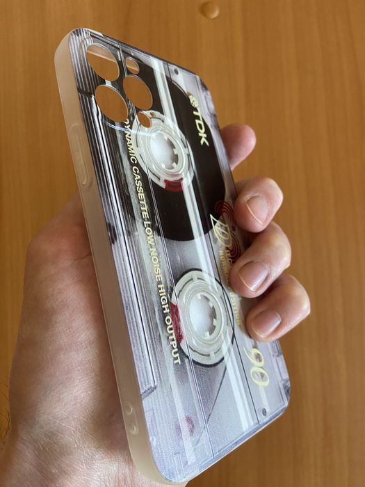 Чехол на iPhone 13 Pro