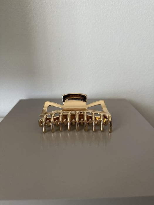 Mola em metal da H&M