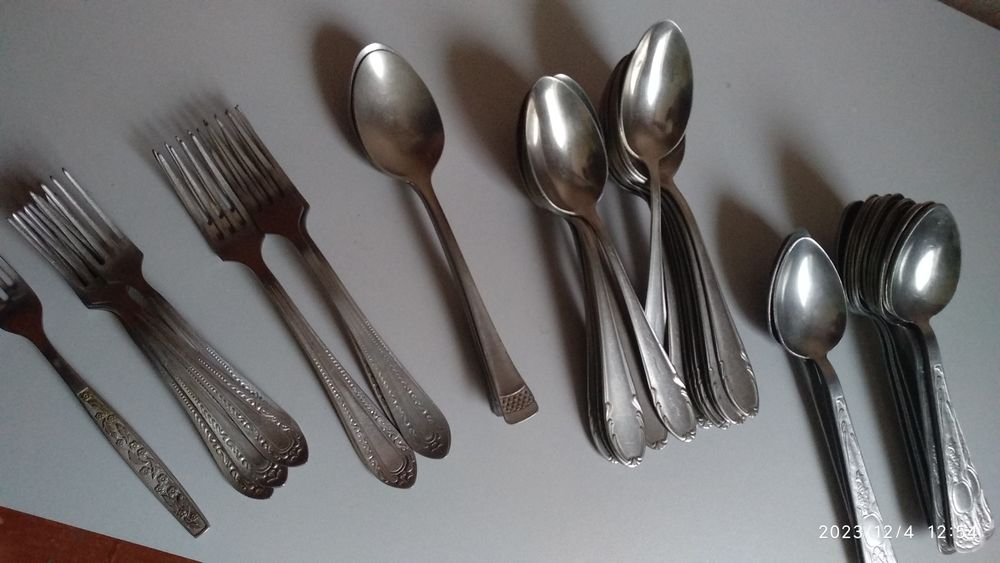 Термосы, пароварки, чудопечка, гусятницы, столовые приборы времён СССР