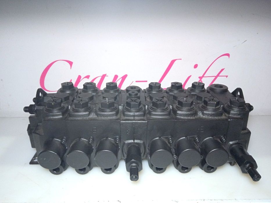 Rozdzielacz Parker F130CF 6 sekcji do żurawi LOGLIFT