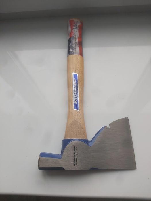 Топор молоток продам