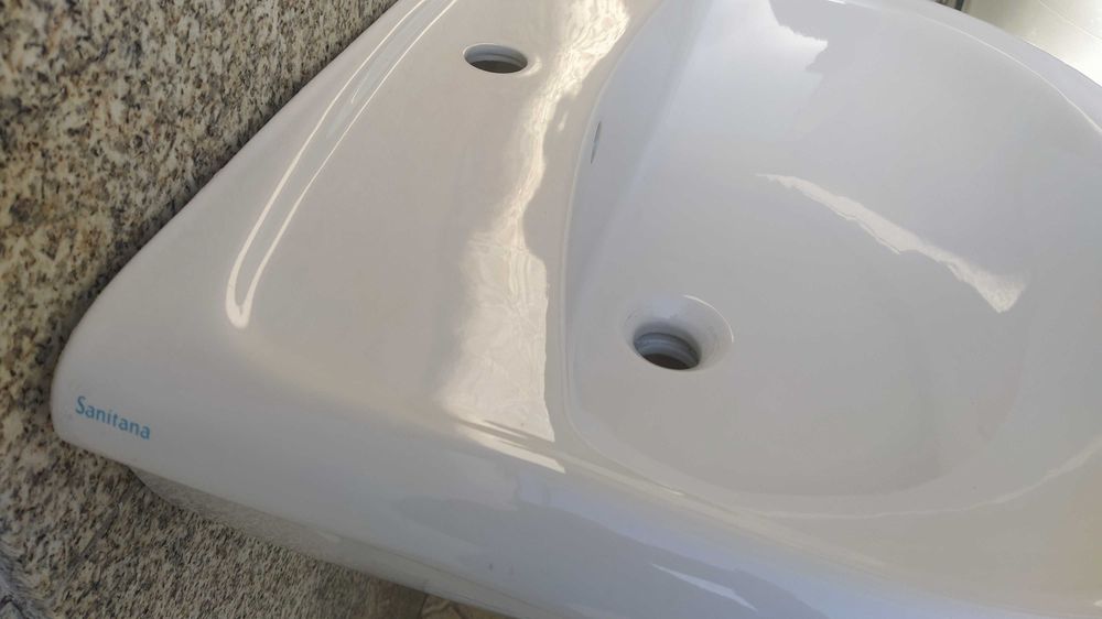 Conjunto WC Sanitana impecável lavatório + coluna