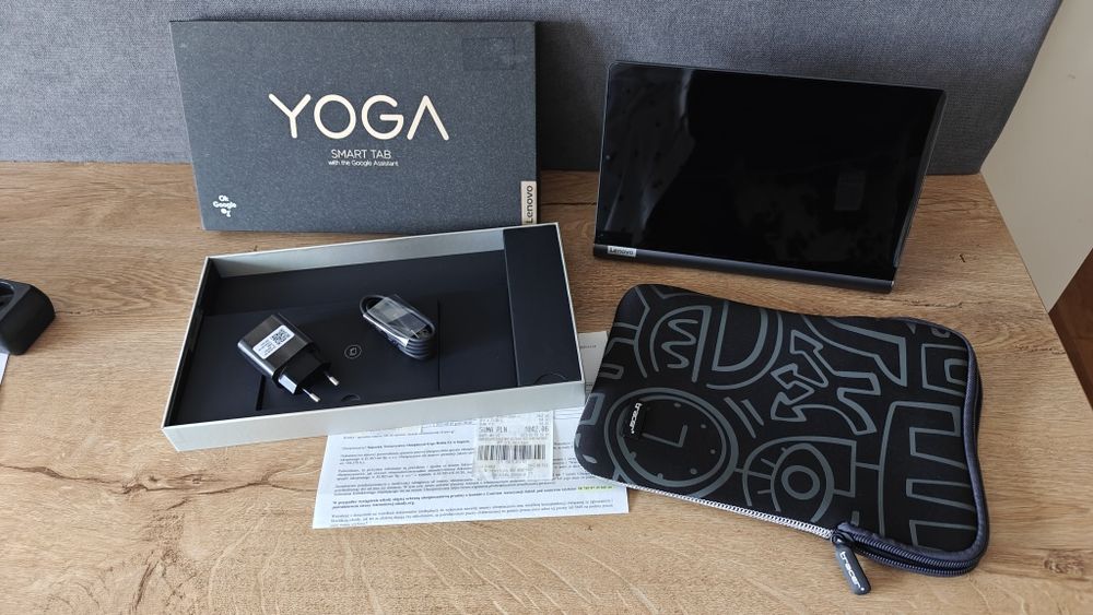 Tablet Lenovo Yoga Smart Tab YT-X705F 4/64 GB – 10,1” – IDEALNY STAN – KOMPLET FABRYCZNY + ETUI