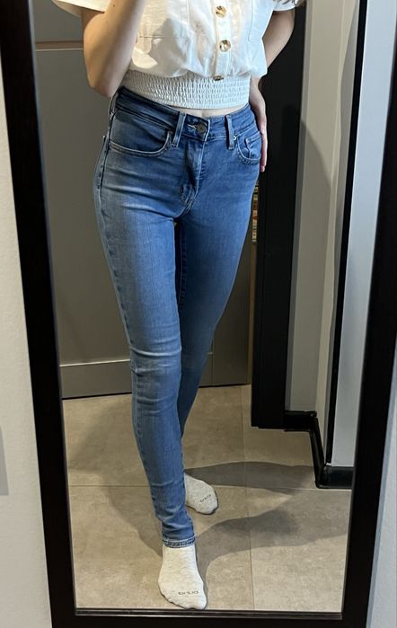 Жіночі джинси Levi’s левайс 24 розміру