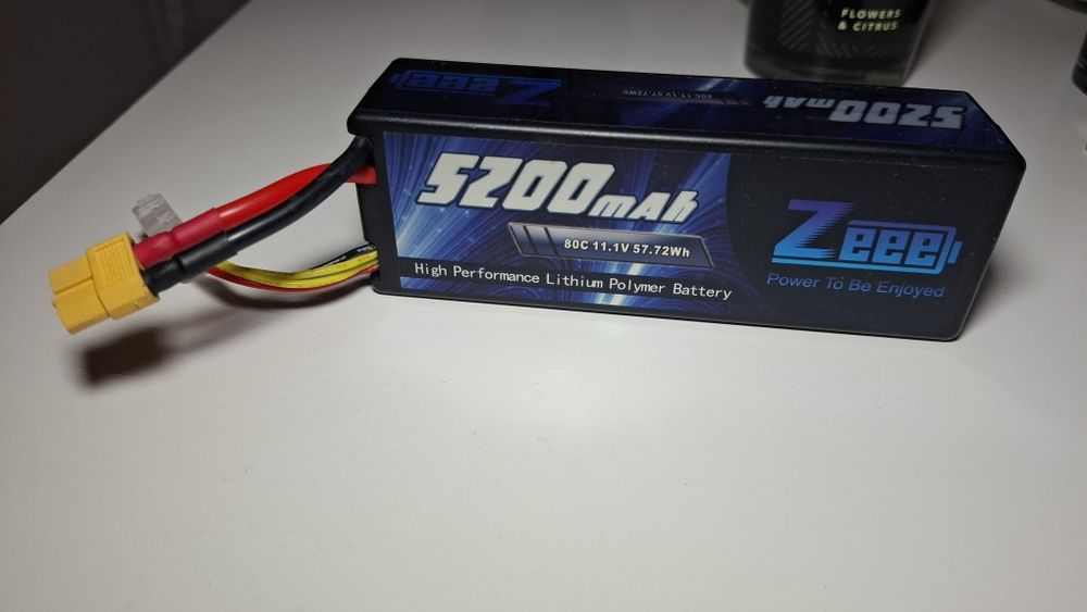 Akumulatora LIPO Zeee Power 3S 11.1V 5200mAh 80C Hardcase