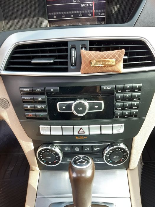 Мерседес С-250 W204.