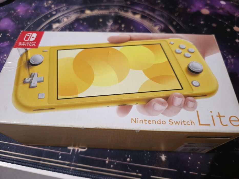 Nintendo switch lite 32gb