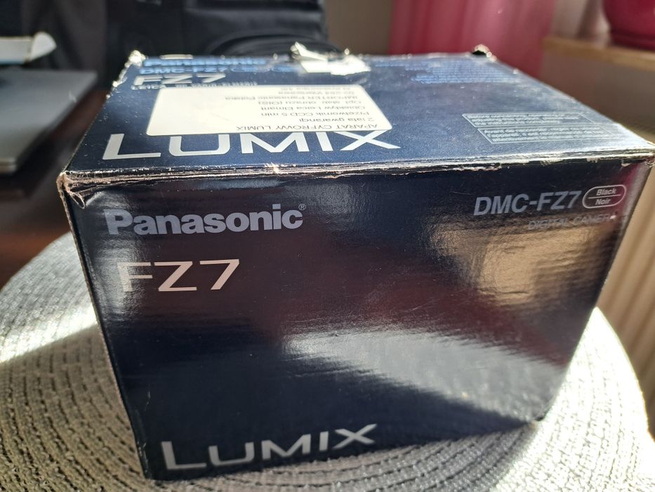 Aparat Panasonic Lumix DCM-FZ7