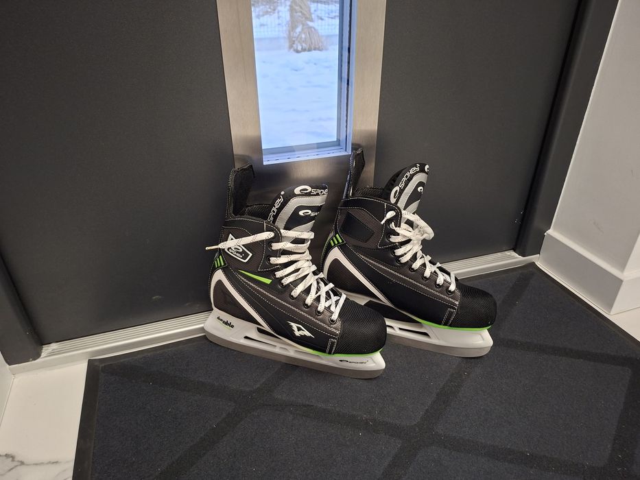 Łyżwy hojejowe 43 spokey