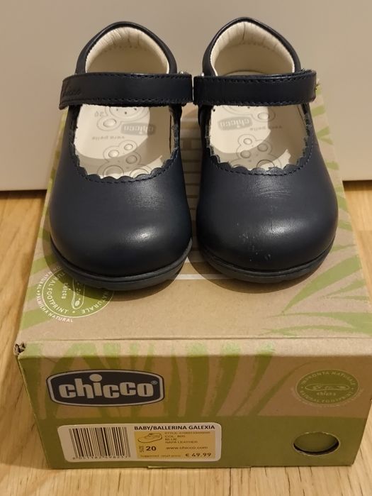 Sapatos Chicco (Tamanho 20)