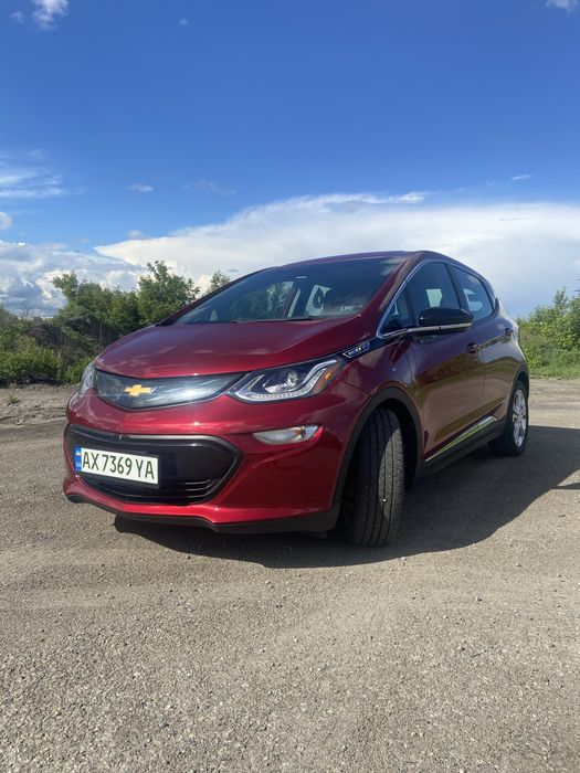 Продам CHEVROLET bolt ev