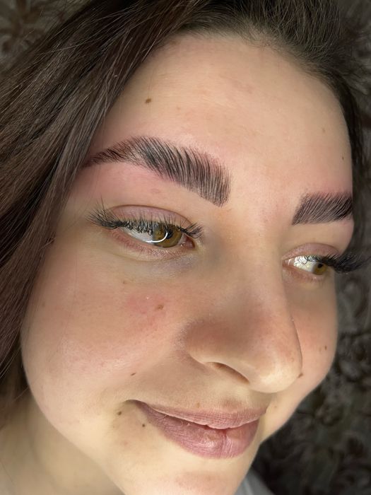 Моделі на бровки