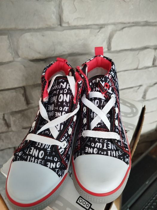 Trampki chłopięce 30