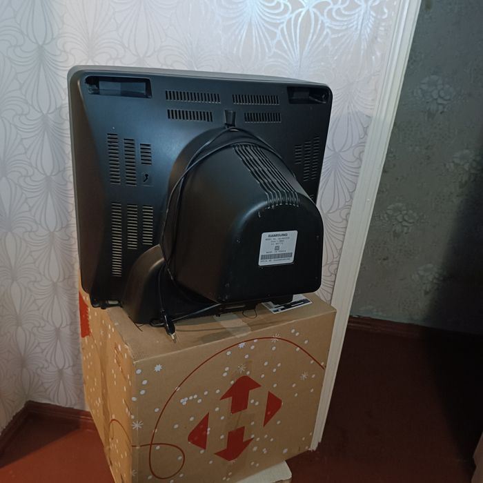 Телевизор Самсунг бу