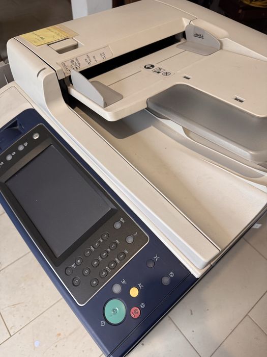 Impressora multifunções Xerox - c/ toners