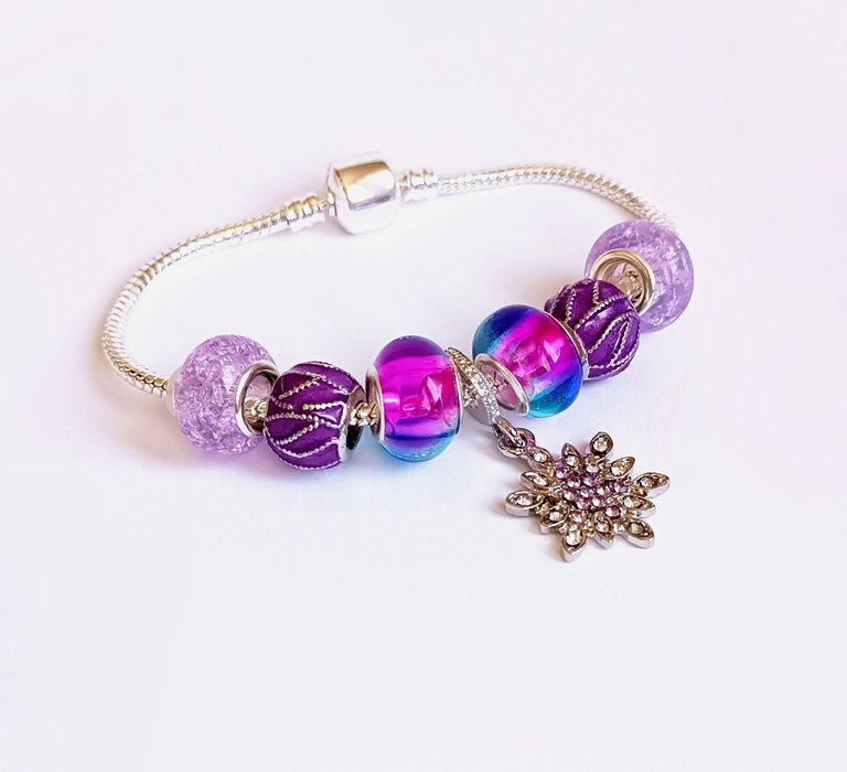 Bransoletka charms Kolory świata Fioletowy
