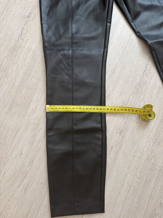Шкіряні штани Zara