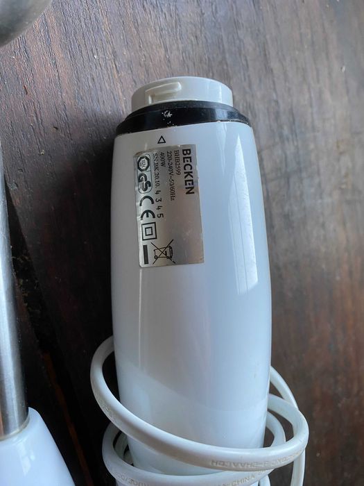 Varinha Mágica Becken BHB2599 400W em Inox (Como Nova)