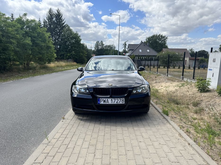 BMW E90 2.0 2006