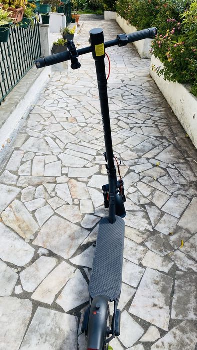 Trotinete Elétrica XIAOMI Elite (400 W - Autonomia: 45 Km - Preto)