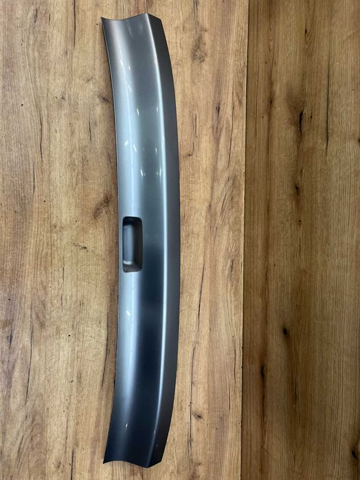 Blenda pokrywy bagażnika Honda Cr v