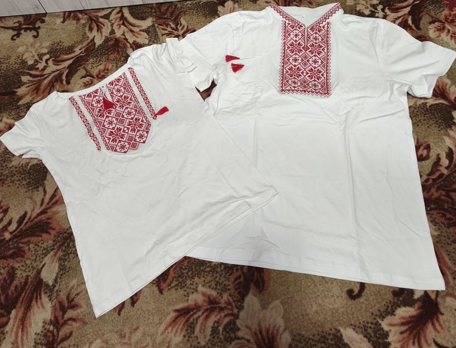 Парні вишиванки  / футболки