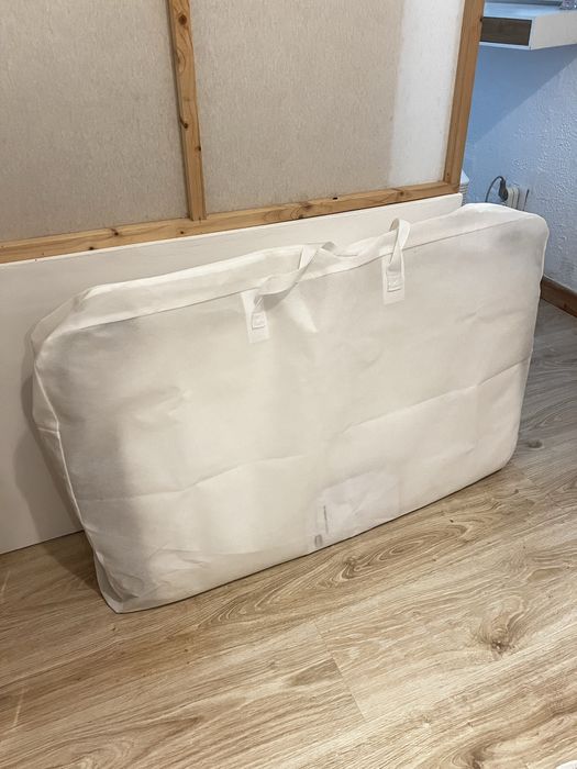 Next to me essential