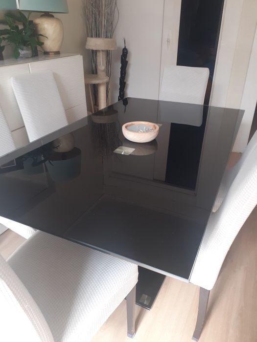Mesa de vidro  preta