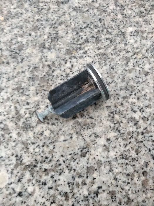 Tampa universal para lavatório