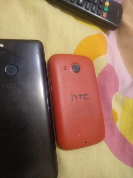 Продам телефоны на запчастии