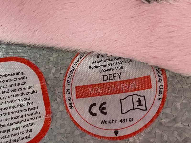 Dziewczęcy kask narciarski roz 53-55 RED