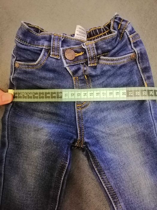 Детские джинсы 6-9 мес.